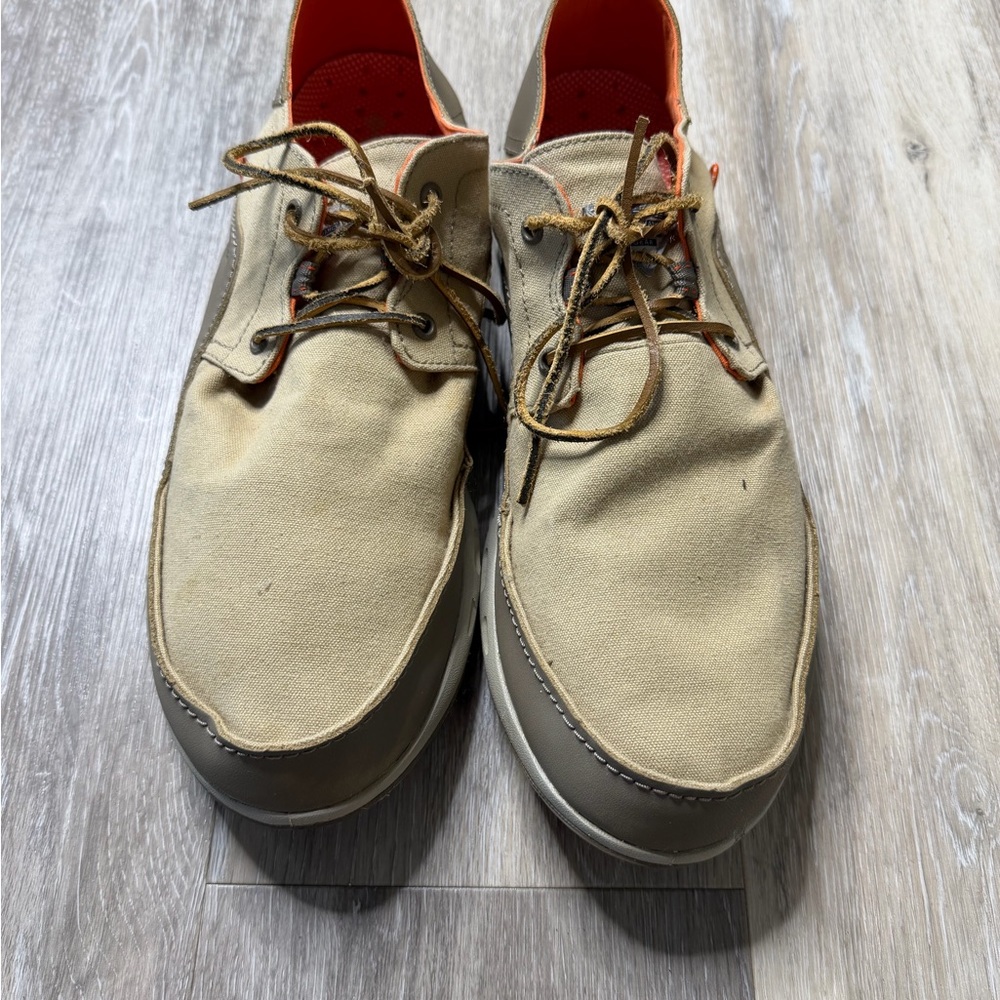 Columbia Men's Casual Tan Shoes